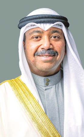 وزير الدفاع: نعاهد صاحب السمو على الولاء والوفاء والاستعداد التام للذود عن تراب الوطن الغالي