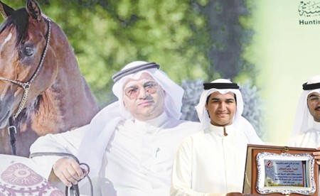 «وهاج الصافنات» يقتنص كأس «مربط مبارك»