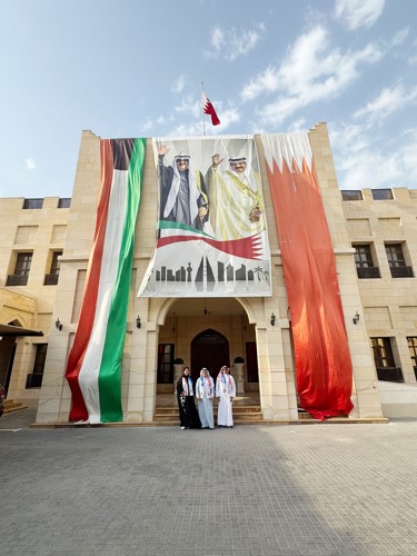 السفير البحريني: علاقات البحرين والكويت نموذج للأخوة الراسخة والشراكة الإستراتيجية