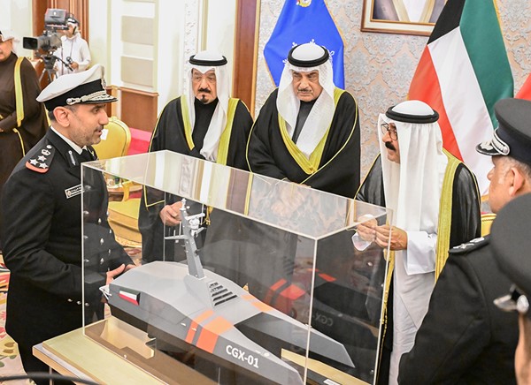 صاحب السمو يزور مبنى «الشيخ نواف الأحمد الجابر الصباح»: اليقظة الأمنية والتنسيق الميداني بين قطاعات «الداخلية» وتطبيق القانون على الجميع بحزم وعدل وحياد
