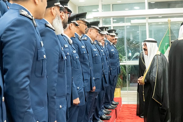 صاحب السمو يزور رئاسة قوة الإطفاء العام: رفع مستوى الوعي الرقمي لدى القوة ومواكبة التطورات التقنية وتكثيف الجولات الميدانية
