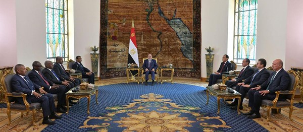 السيسي يؤكد على موقف مصر الثابت في دعم استقرار السودان ووحدة أراضيه