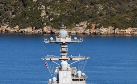 "على حافة الهاوية".. بين الحرب والمفاوضات: إلى أين تتجه المواجهة بين أميركا وإيران؟