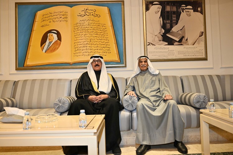 الشيخ محمد الخالد مباركا لأحمد السعدون بشهر رمضان