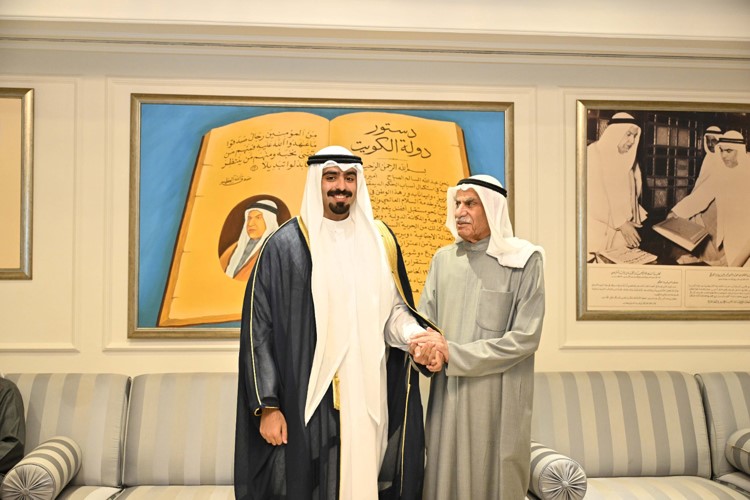الشيخ جابر المشعل مباركا بشهر رمضان