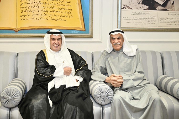 تهنئة من الشيخ علي جابر العلي