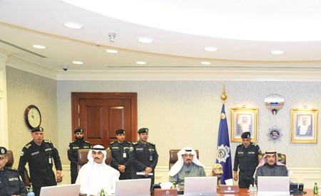 ولي العهد ورئيس الوزراء اطلعا على الخطط والإستراتيجيات وآخر تطورات الهجوم الإيراني الآثم على البلاد