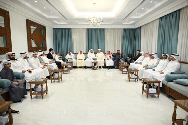 المهنئون بالشهر الفضيل في ديوان أبناء صباح ناصر الملا