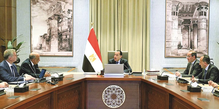 مدبولي يشدد على أهمية الحفاظ على أرصدة إستراتيجية آمنة من المنتجات البترولية
