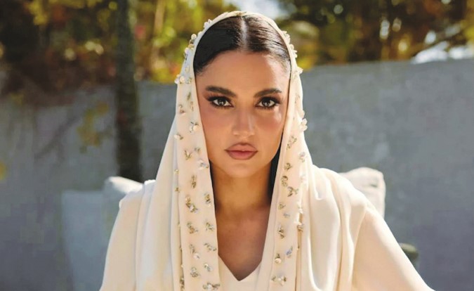 درة تعتذر للصحافيين والإعلاميين