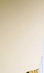 الأمير بعث ببرقيتي تعزية إلى أسرتي شهيدي العمليات الحربية الرقيب وليد مجيد سليمان والرقيب عبدالعزيز عبدالمحسن ناصر