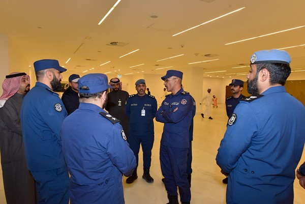 نائب رئيس قوة الإطفاء العام للحماية المدنيه بالتكليف يواصل جولاته الميدانيه على نقاط التأمين التابعه للقوة
