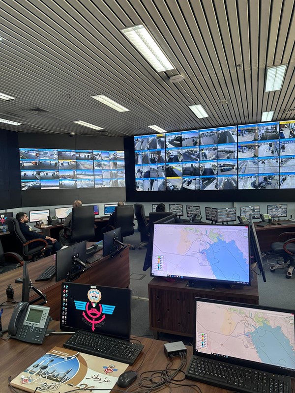 «الجمارك» متابعة ميدانية من غرفة التحكم والسيطرة لتعزيز انسيابية العمل ومواجهة المعوقات