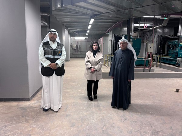 وزير التعليم العالي اطمأن على سير العمل في مرافق مدينة صباح السالم الجامعية