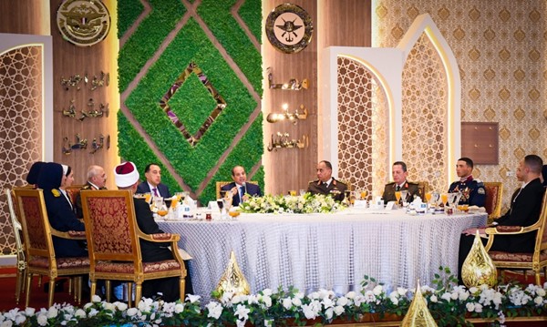 السيسي: مصر لاتزال تحاول القيام بجهود وساطة مخلصة وأمينة لوقف الحرب بالمنطقة