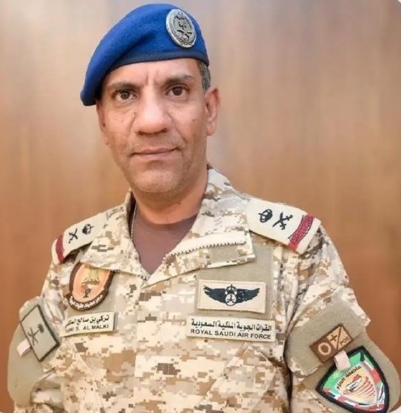 السعودية تعلن اعتراض وتدمير صاروخ باليستي أطلق باتجاه قاعدة الأمير سلطان الجوية و6 مسيرات بالربع الخالي