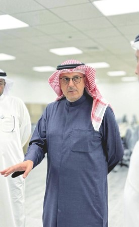 وزير الكهرباء: تطبيق معايير الأمن والسلامة لضمان جاهزية مراكز الإيواء للتعامل مع أي طارئ