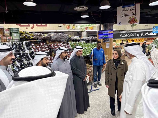 الحويلة: استمرار الجاهزية ومتابعة المخزون لضمان انسيابية توافر المواد الغذائية في مختلف الأوقات