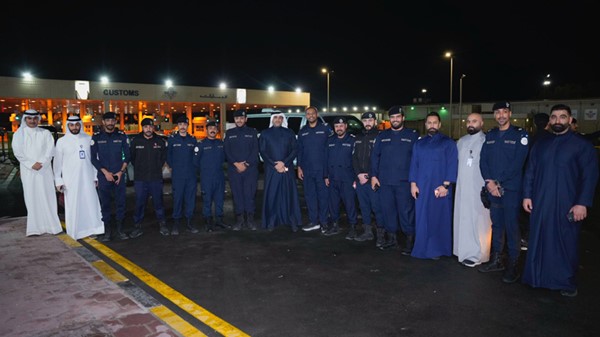 "الكويتية": مسافرو الرحلة المخصصة لنقل المواطنين العائدين من مانشستر عبر مطار الدمام يصلون إلى حدود الكويت