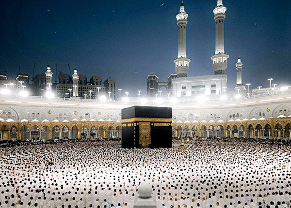 فروا إلى الله في العشر الأواخر من رمضان