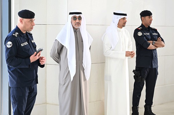 النائب الأول تقدّم مشيّعي شهيدي الواجب المقدم ركن عبدالله الشراح والرائد فهد المجمد