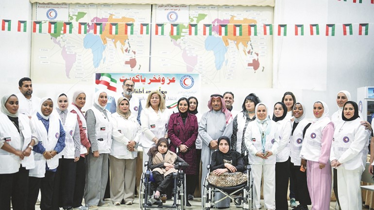وزيرة «الشؤون»: دور كبير لـ «الهلال الأحمر» في خدمة المجتمع وتعزيز منظومة العمل الإنساني
