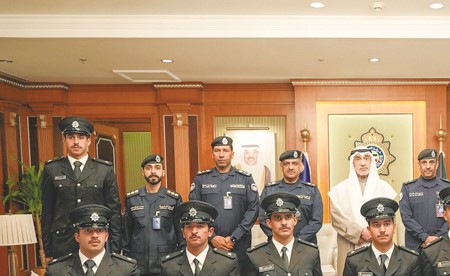 النائب الأول للخريجين: كونوا على قدر المسؤولية في خدمة الوطن والحفاظ على أمنه واستقراره