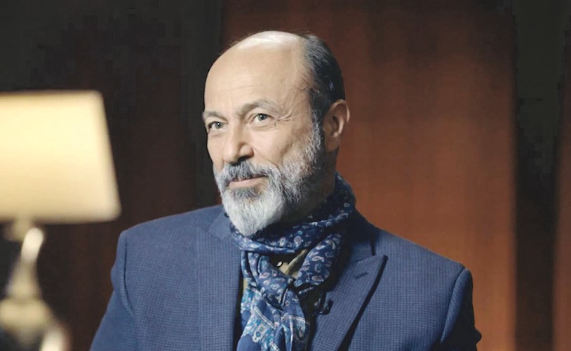 جهاد عبدو يكشف حقيقة «المقعد الأخير»