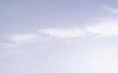 فرص لأمطار تستمر حتى ظهر الجمعة مع تكون الضباب في عطلة نهاية الأسبوع