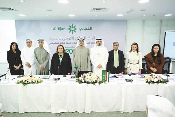 أحمد الدعيج: أداء التجاري متميز بمزيج متنوع للأعمال