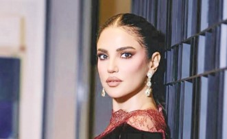 درة: ترتيب الأسماء لا يشغلني.. الأهم الدور