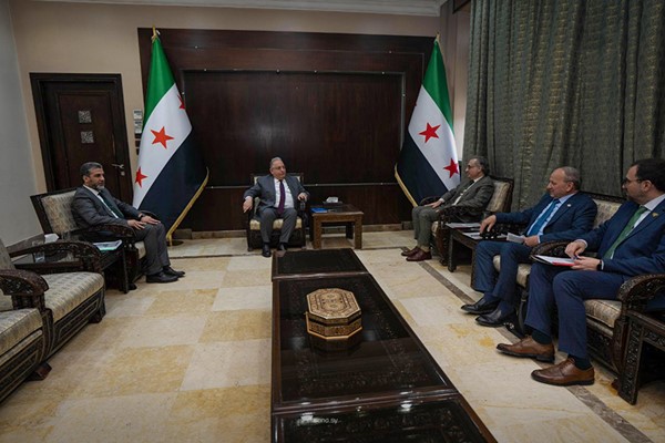 وزير المالية السوري يعلن قرب صدور قوانين ضريبية جديدة