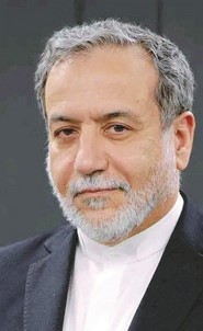 وزير الخارجية الإيراني: لم نطلب وقفاً لإطلاق النار ولم نسعَ لاستئناف المفاوضات مع واشنطن