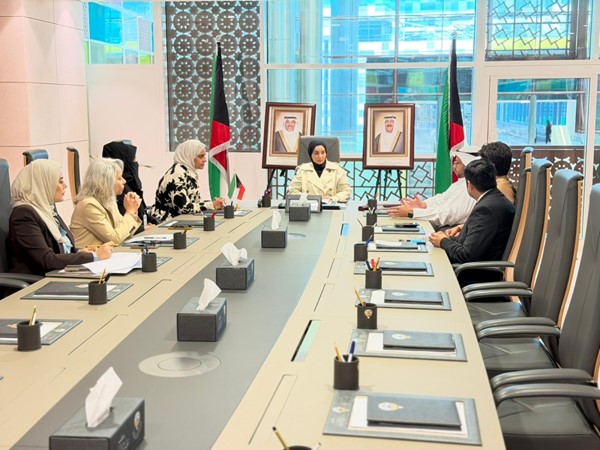 مذكرة تفاهم بين «الأعلى للأسرة» و«داوي» لتقديم جلسات دعم نفسي لمن يواجهون ضغوطاً جراء الظروف الراهنة