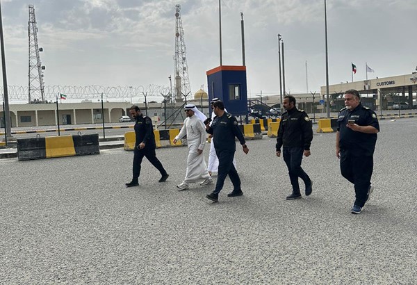 نائب رئيس الإدارة العامة للجمارك يتفقد سير عمل البضائع في منفذ جمارك النويصيب
