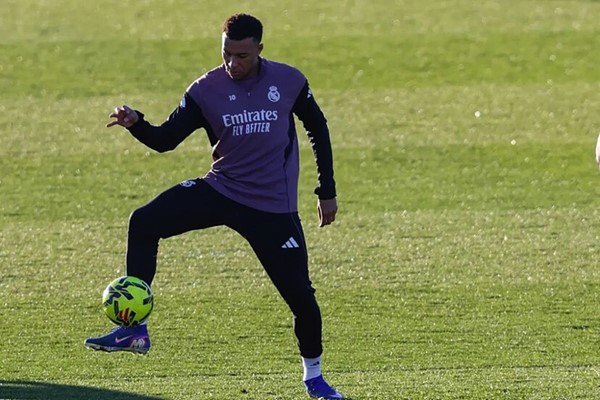 مبابي يعود لتدريبات ريال مدريد