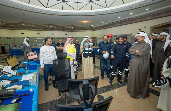 رئيس الوزراء: مواصلة العمل الدؤوب لضمان استدامة تقديم الخدمات الأساسية