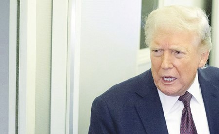 ترامب: الإيرانيون يرغبون في التفاوض بشدة لكنني لن أوقف الحرب الآن