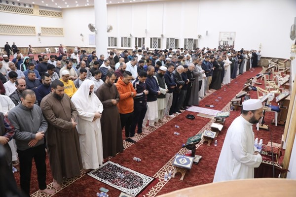 مساجد الكويت أحيت ليلة الـ28 من رمضان بالدعاء أن يحفظ الله البلاد