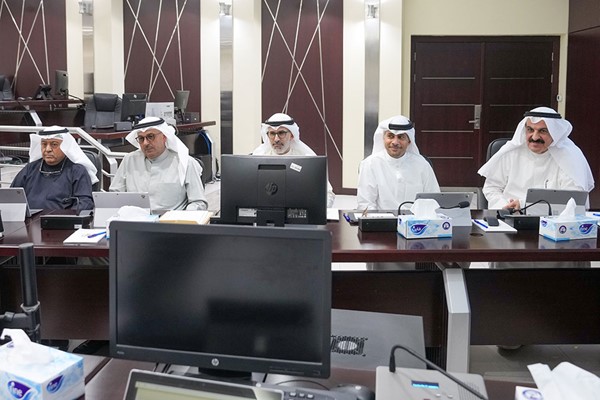 مجلس الوزراء هنَّأ صاحب السمو وسمو ولي العهد والشعب الكويتي والمقيمين بمناسبة قرب حلول عيد الفطر