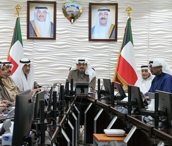 مجلس الوزراء: أمن الكويت خط أحمر وأي محاولة للتعاون مع جهات خارجية إرهابية وتأييدها والتعاطف معها ودعمها مالياً ستواجه بإجراءات صارمة وحاسمة