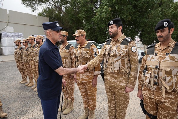 اليوسف: ضرورة مواصلة اليقظة ورفع درجة الاستعداد والتعامل بكل حزم مع أي محاولات تمس أمن البلاد أو تستهدف الإخلال بالنظام العام