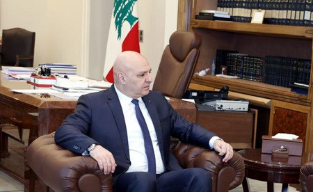 لبنان يسحب اعتماد السفير الإيراني الجديد: شخص غير مرغوب فيه