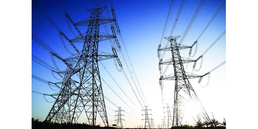 إعادة 4 خطوط هوائية لنقل الطاقة الكهربائية الى الخدمة