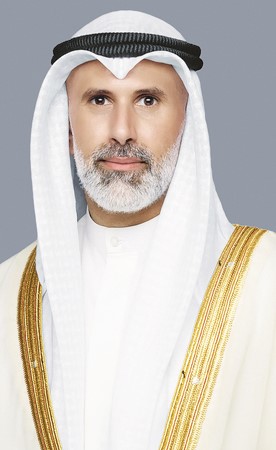 وزير الخارجية بحث مع نظيريه الإسباني والسنغالي التصعيد العسكري في المنطقة
