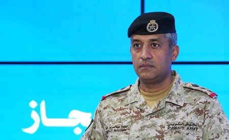 «الدفاع»: رصدنا 6 صواريخ باليستية وطائرة مُسيّرة معادية