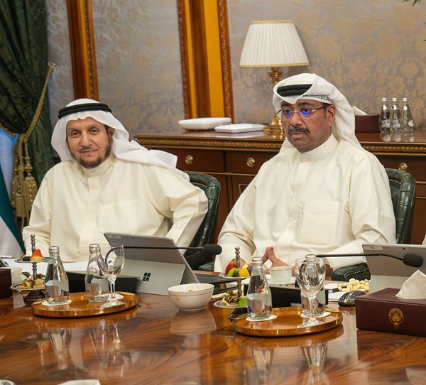 مجلس الوزراء أعرب عن إدانته واستنكاره الشديدين لاستهداف البنية التحتية المدنية الحيوية في البلاد