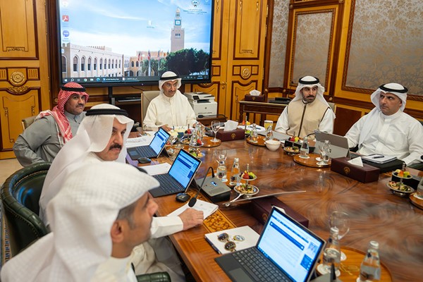 مجلس الوزراء أعرب عن إدانته واستنكاره الشديدين لاستهداف البنية التحتية المدنية الحيوية في البلاد
