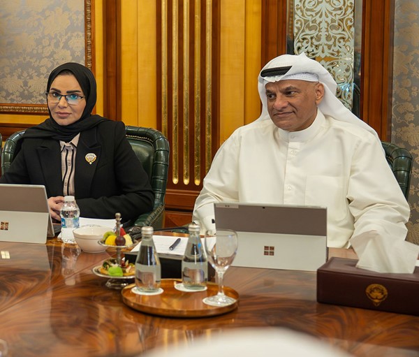 مجلس الوزراء أعرب عن إدانته واستنكاره الشديدين لاستهداف البنية التحتية المدنية الحيوية في البلاد