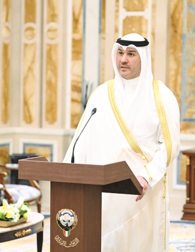خالد بدر الخليفة خلال أداء اليمين القانونية قنصلا عاما للكويت لدى تركيا في مدينة إسطنبول